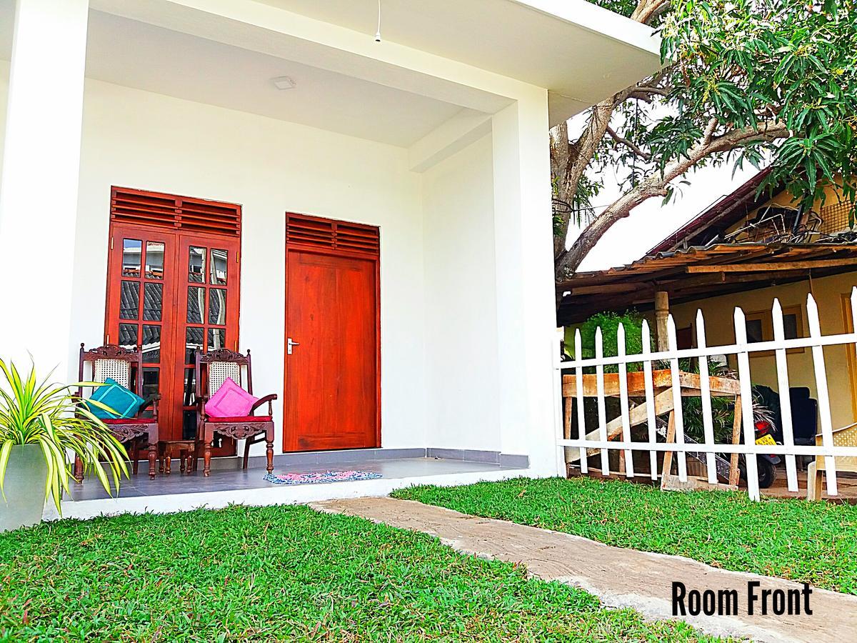 A&B Resort Negombo Kudapaduwa Ngoại thất bức ảnh