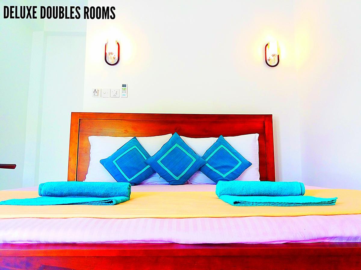 A&B Resort Negombo Kudapaduwa Ngoại thất bức ảnh