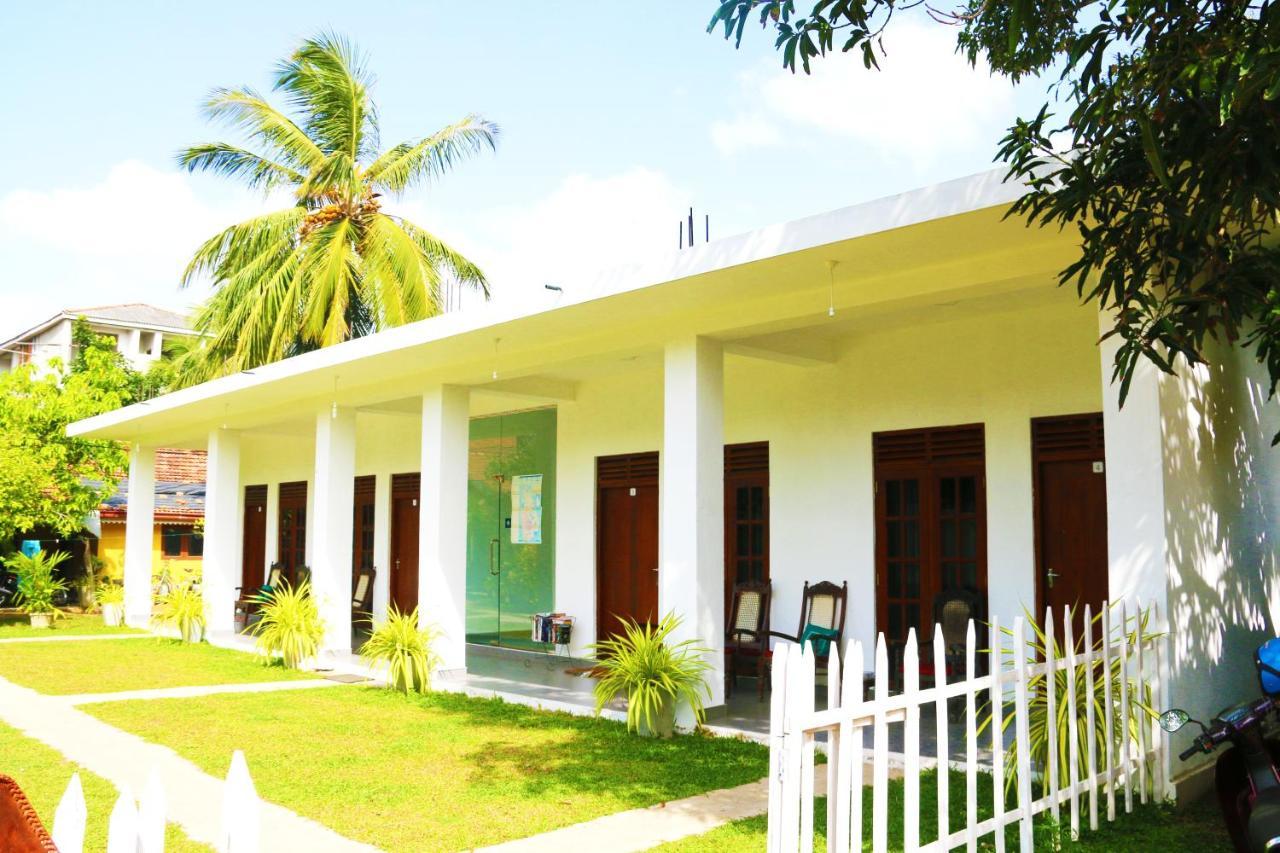 A&B Resort Negombo Kudapaduwa Ngoại thất bức ảnh