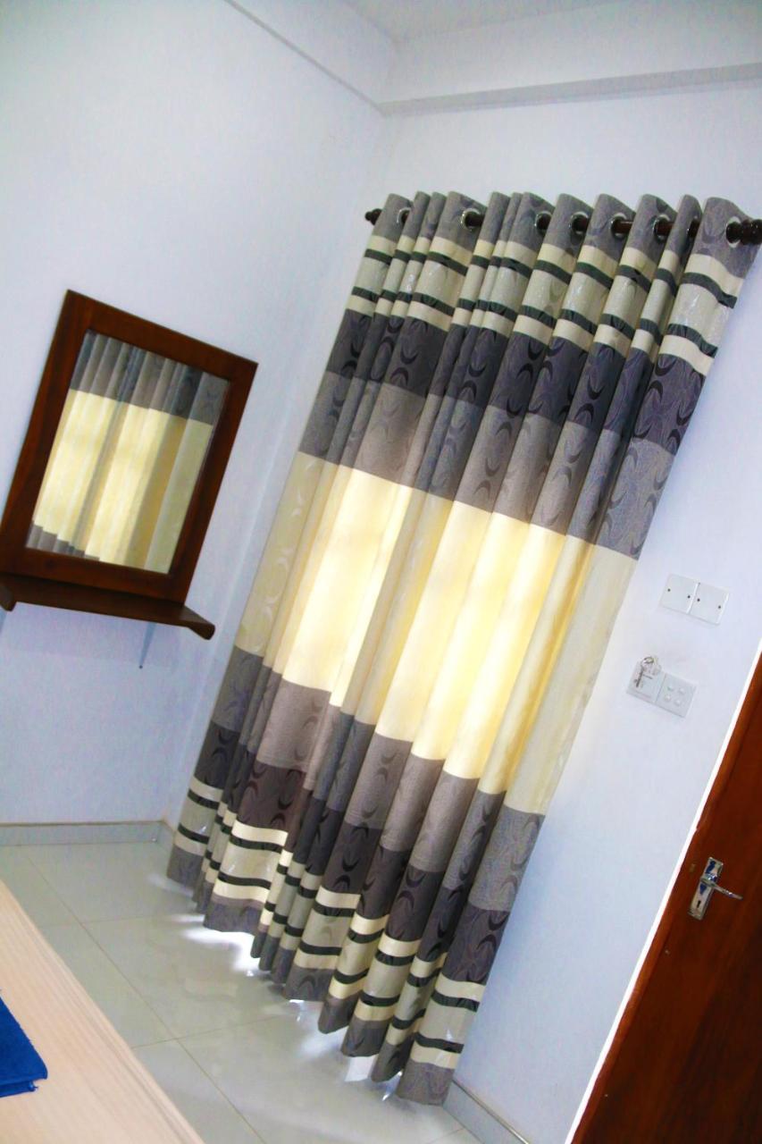 A&B Resort Negombo Kudapaduwa Ngoại thất bức ảnh